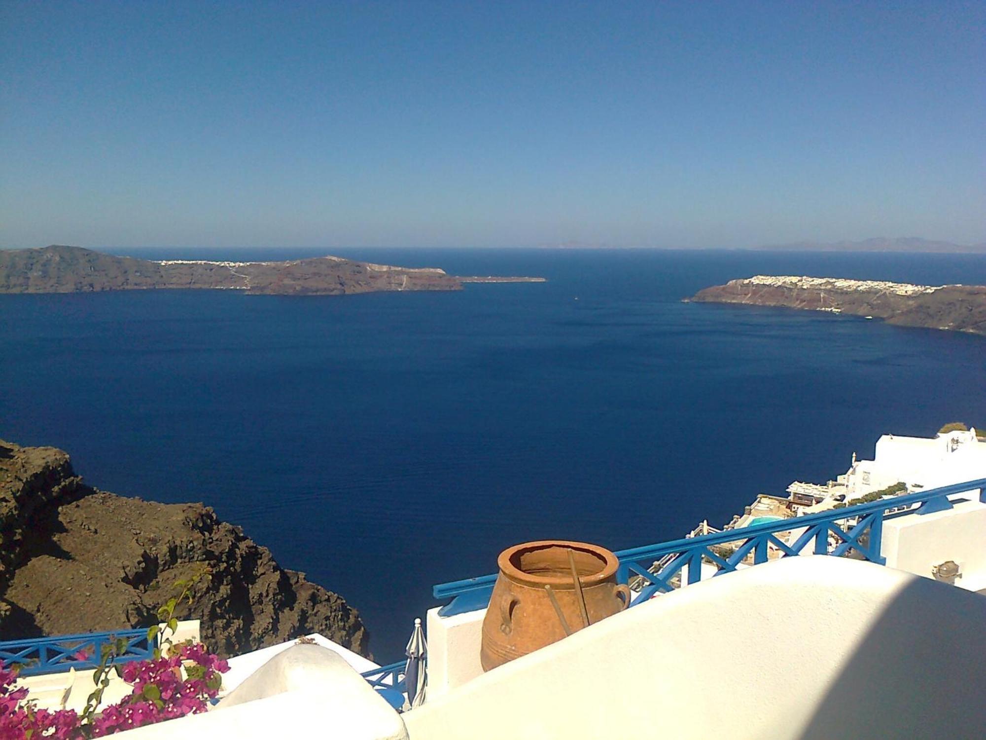 Annio Santorini Apartment Imerovigli  Bagian luar foto