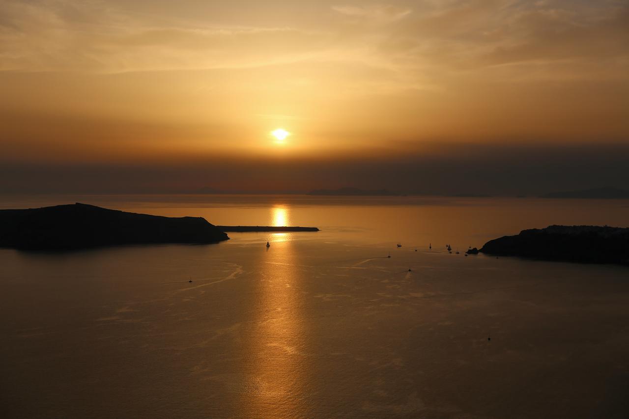 Annio Santorini Apartment Imerovigli  Bagian luar foto
